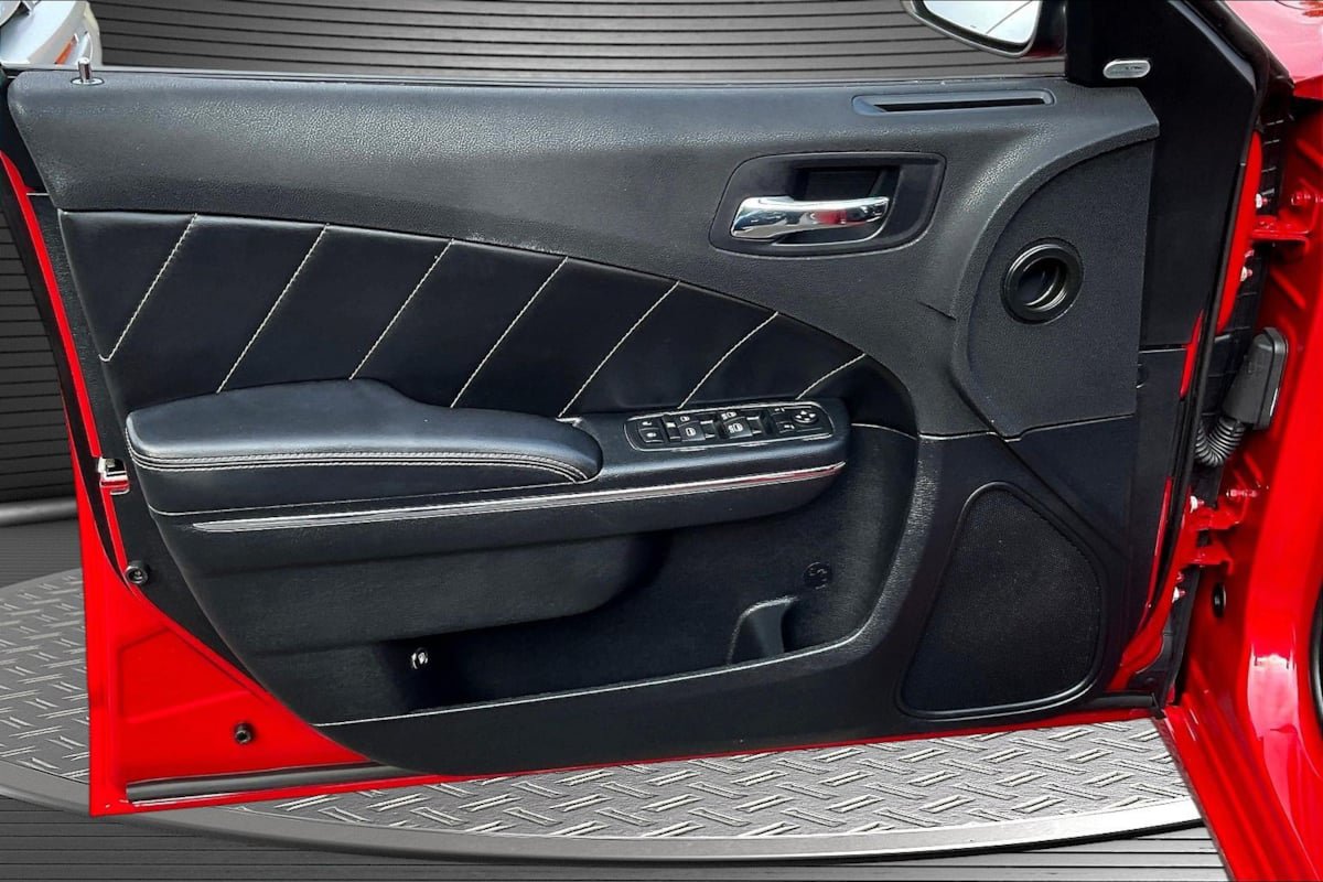 Used 2012 Dodge Charger R/T RWD image 19