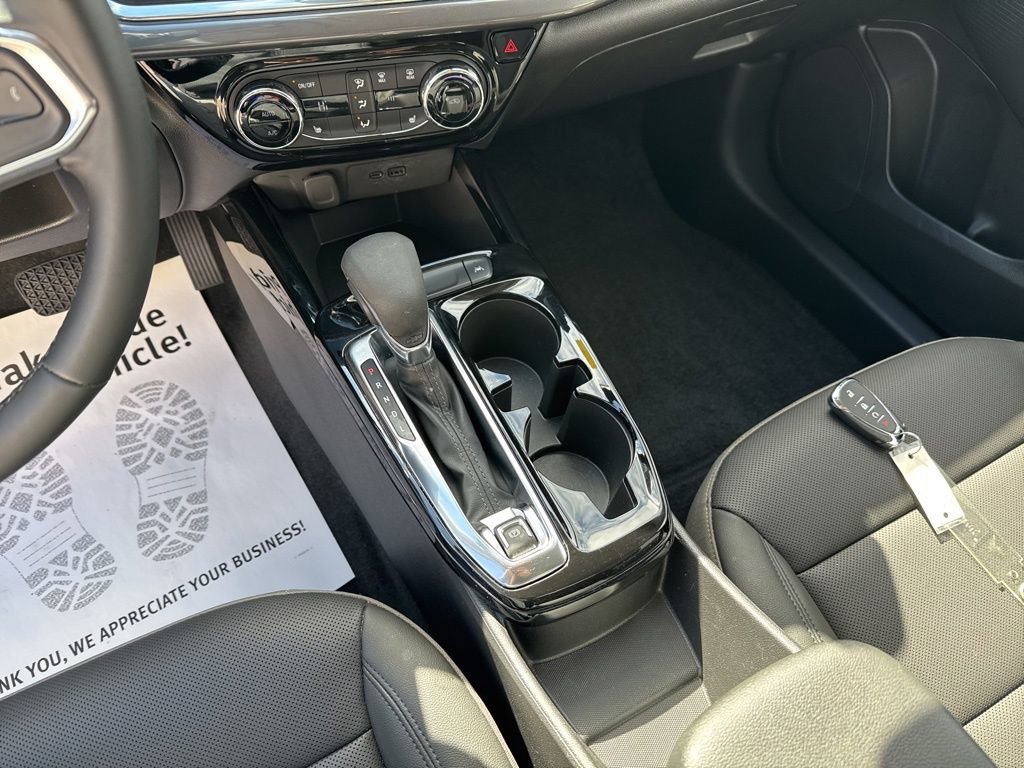 Used 2024 Chevrolet Trax ACTIV w/ Driver Confidence Package image 27