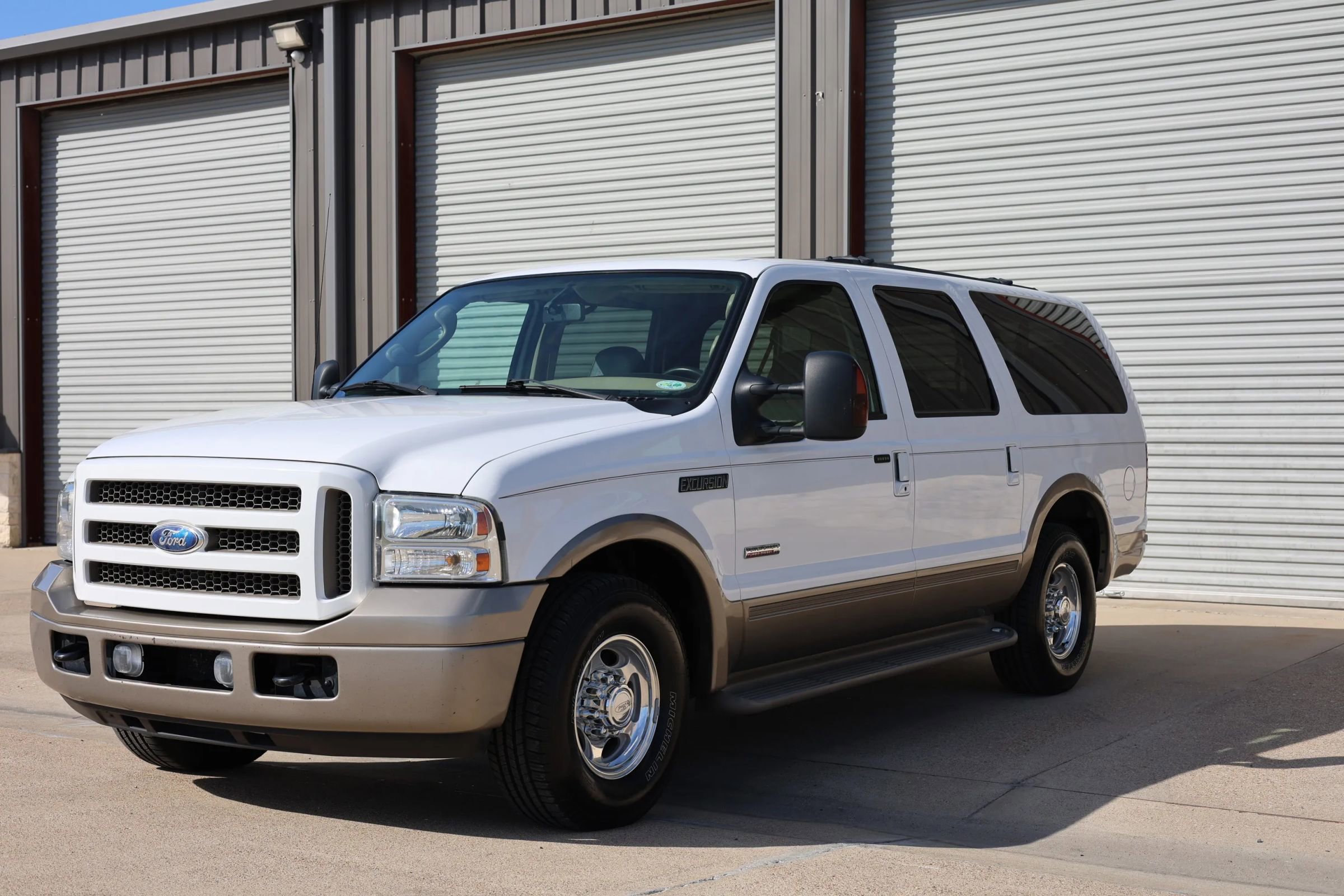 Used 2005 Ford Excursion Eddie Bauer image 8