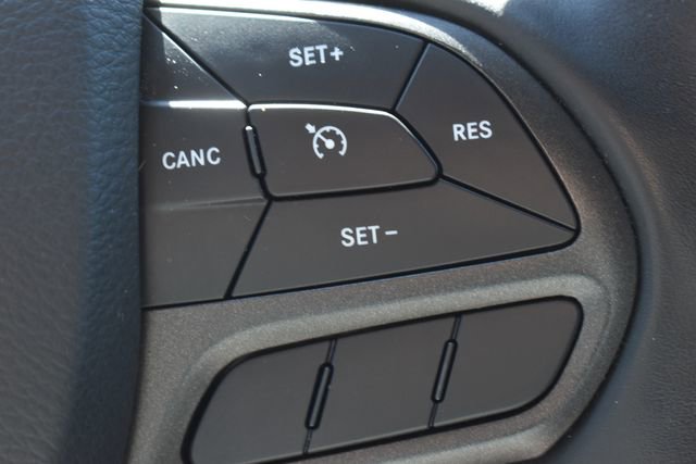 Used 2019 Jeep Cherokee Trailhawk w/ Cold Weather Group image 24