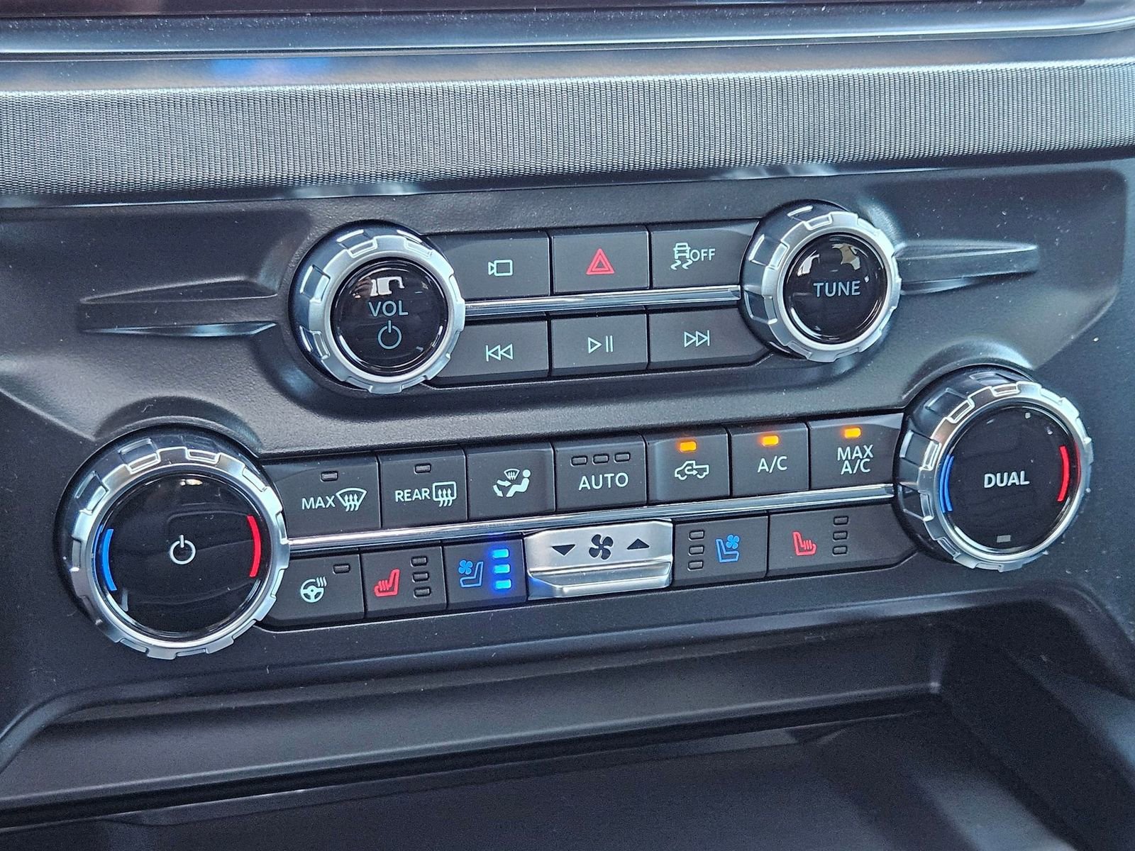 New 2026 Ford F350 Platinum AWD/4WD image 26