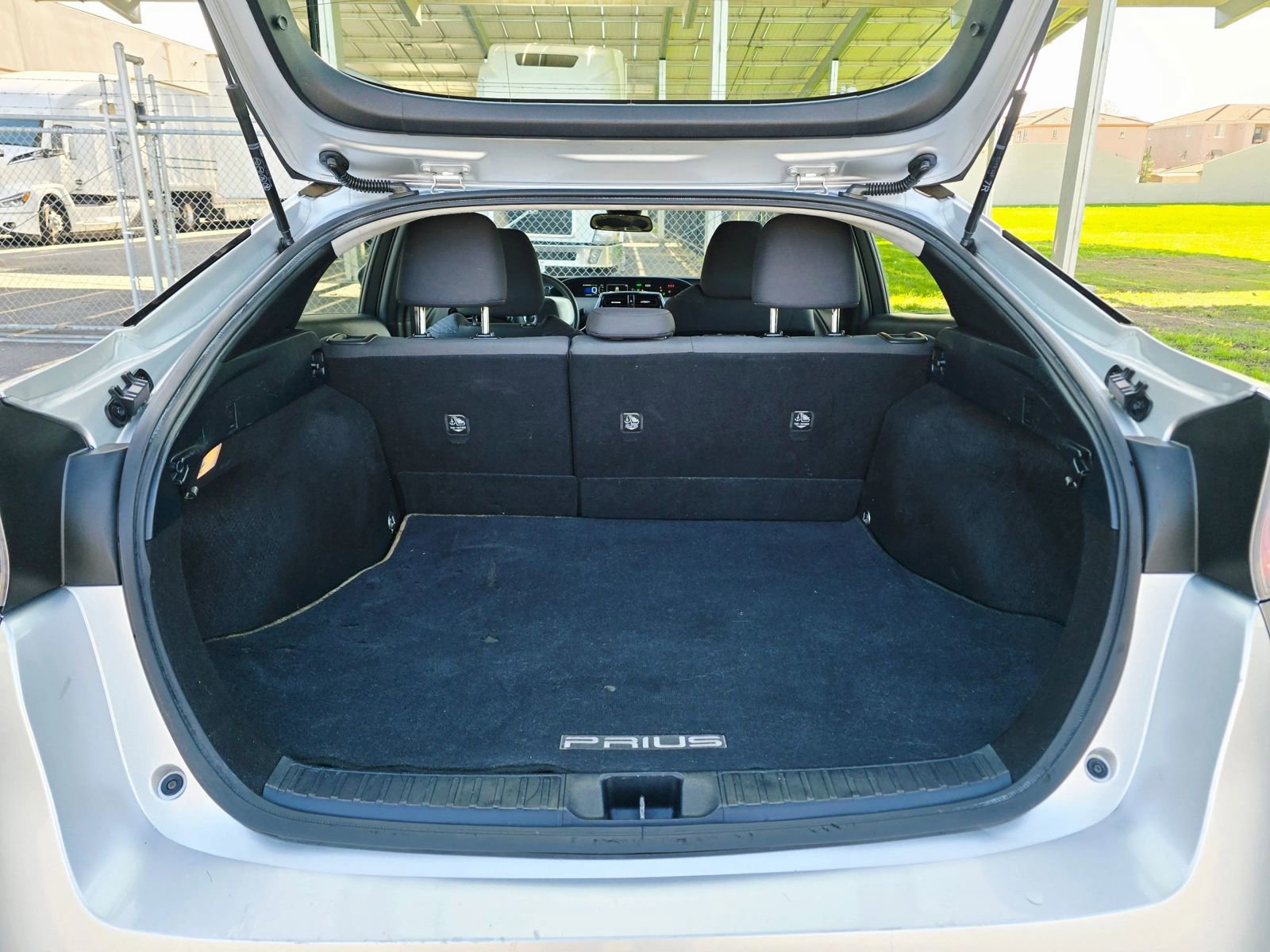 Used 2017 Toyota Prius Two image 41