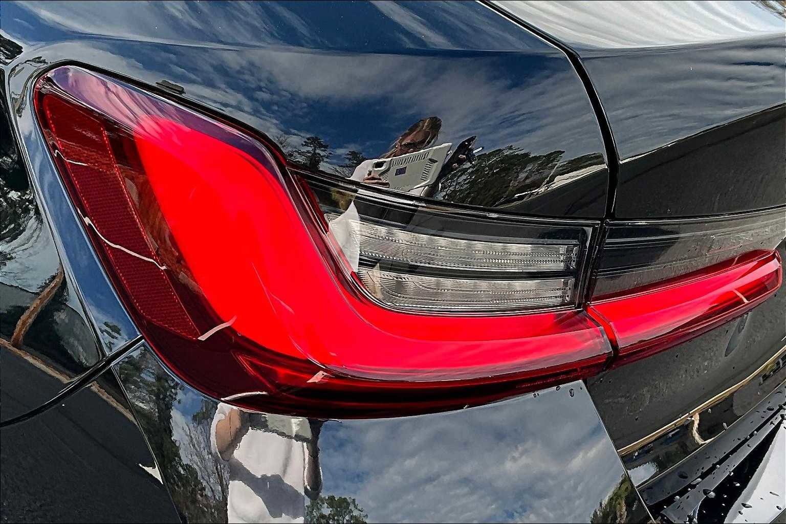 New 2025 BMW 330i Sedan w/ Premium Package image 14