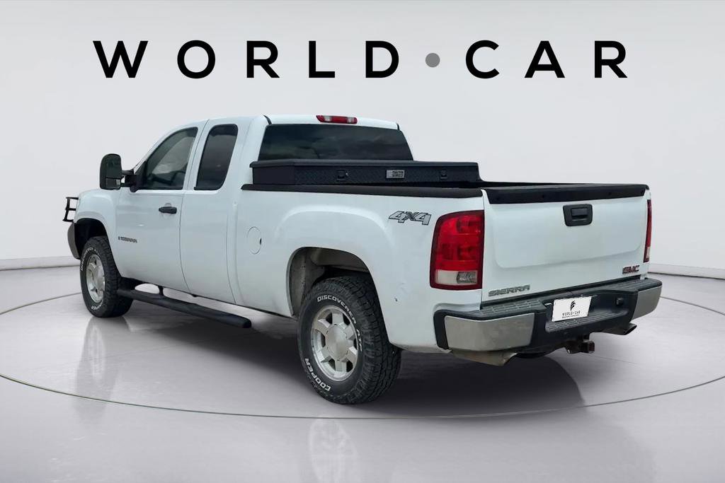 Used 2007 GMC Sierra 1500 W/T w/ Work Truck Preferred Package image 10