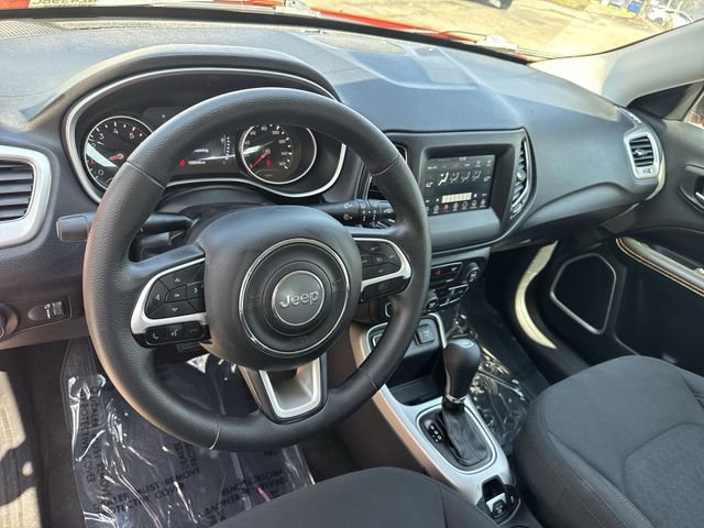 Used 2019 Jeep Compass Sport image 15