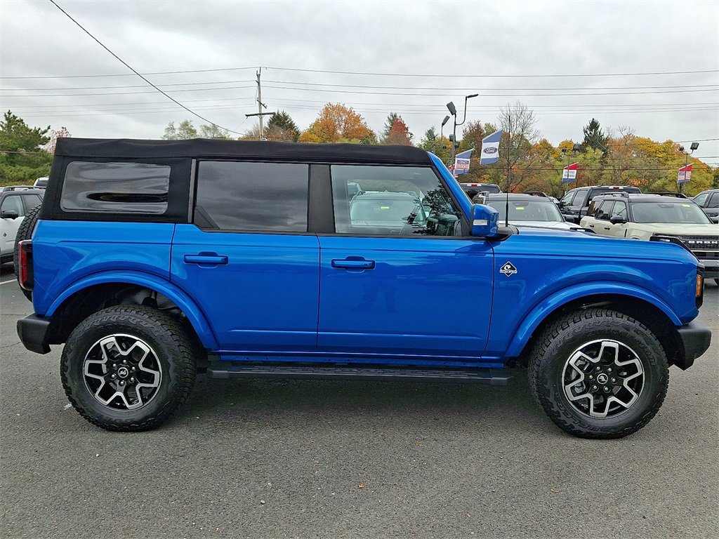 Certified 2022 Ford Bronco Outer Banks image 8