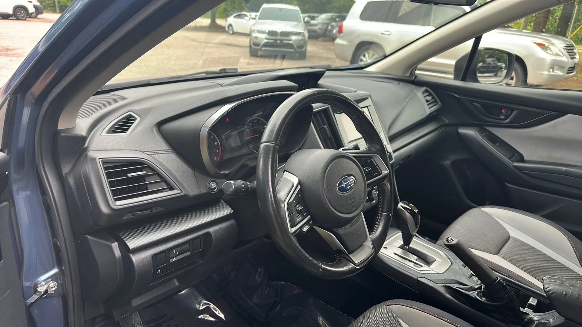 Used 2018 Subaru Crosstrek 2.0i Premium AWD/4WD image 12