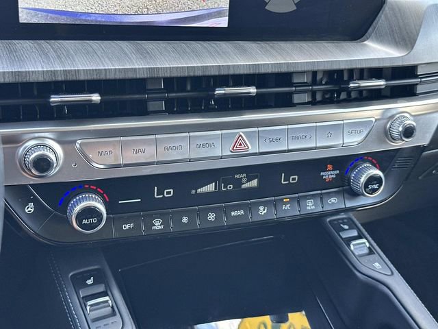 Used 2023 Kia Telluride EX image 37