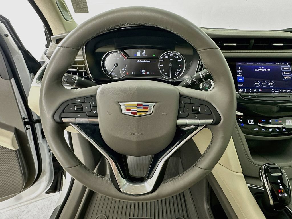 Certified 2024 Cadillac XT6 Premium Luxury w/ LPO, Floor Liner Package AWD/4WD image 11