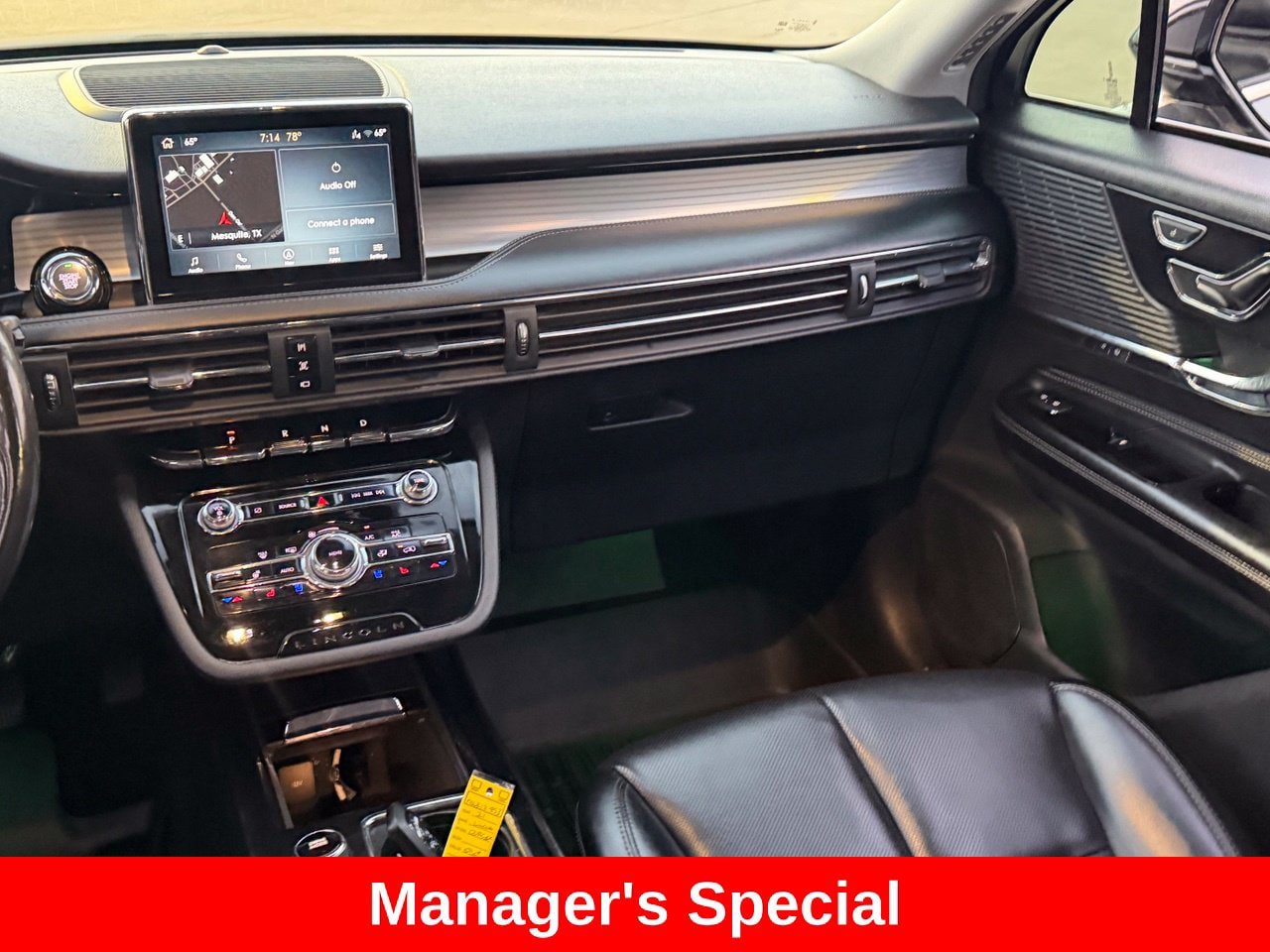 Used 2021 Lincoln Corsair FWD w/ Equipment Group 101A image 12