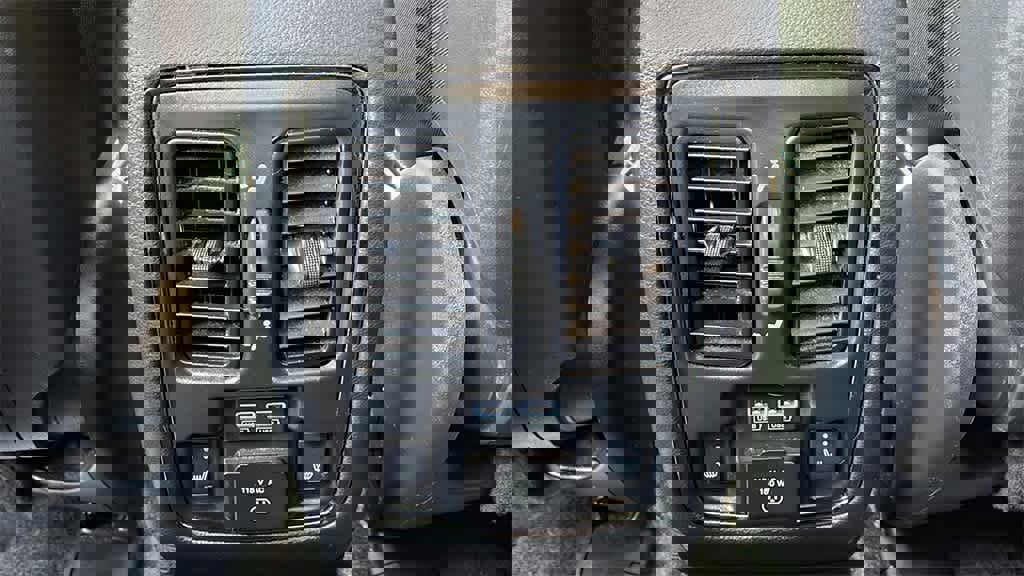 Used 2021 Jeep Grand Cherokee High Altitude image 13