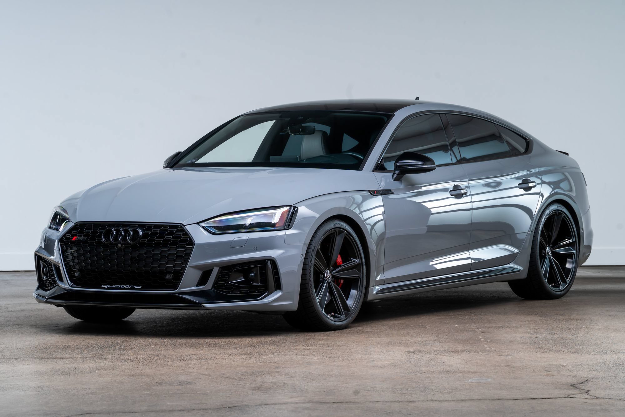 Used 2019 Audi RS 5 Sportback w/ RS Driver Assistance Package AWD/4WD image 4