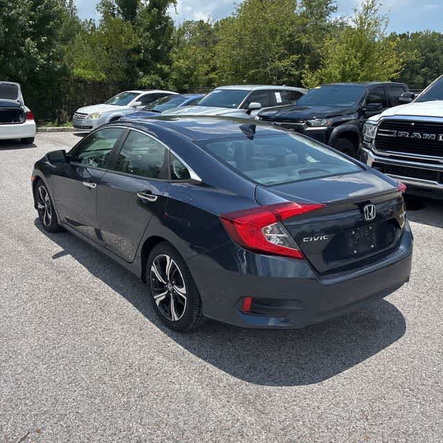 Used 2017 Honda Civic Touring image 3