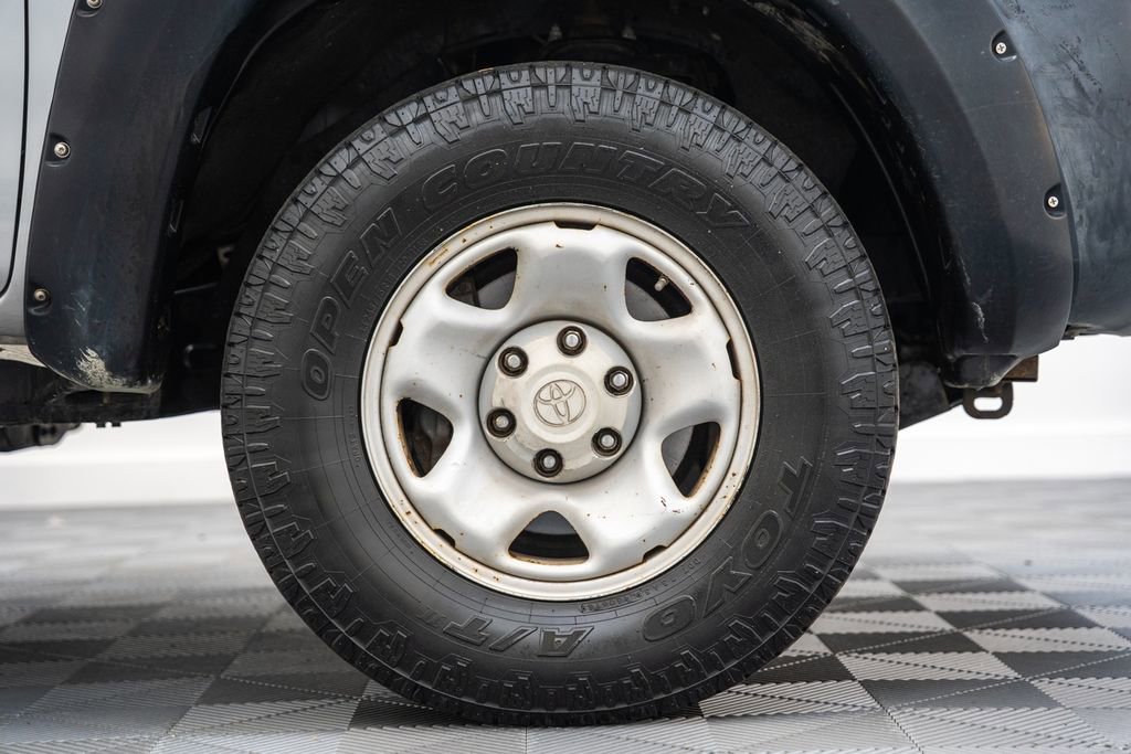 Used 2011 Toyota Tacoma 4x4 Regular Cab image 15