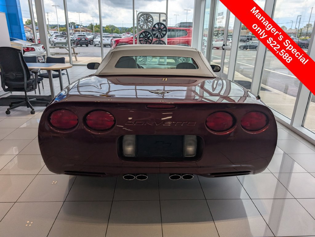 Used 2003 Chevrolet Corvette Convertible w/ Preferred Equipment Group1 RWD image 6