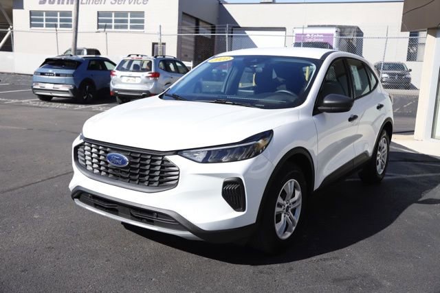 Used 2023 Ford Escape AWD image 10