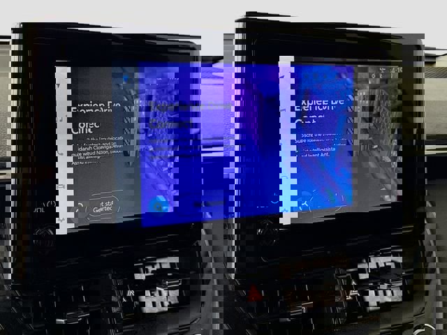 Certified 2025 Toyota Corolla Cross XLE w/ Convenience Package image 14