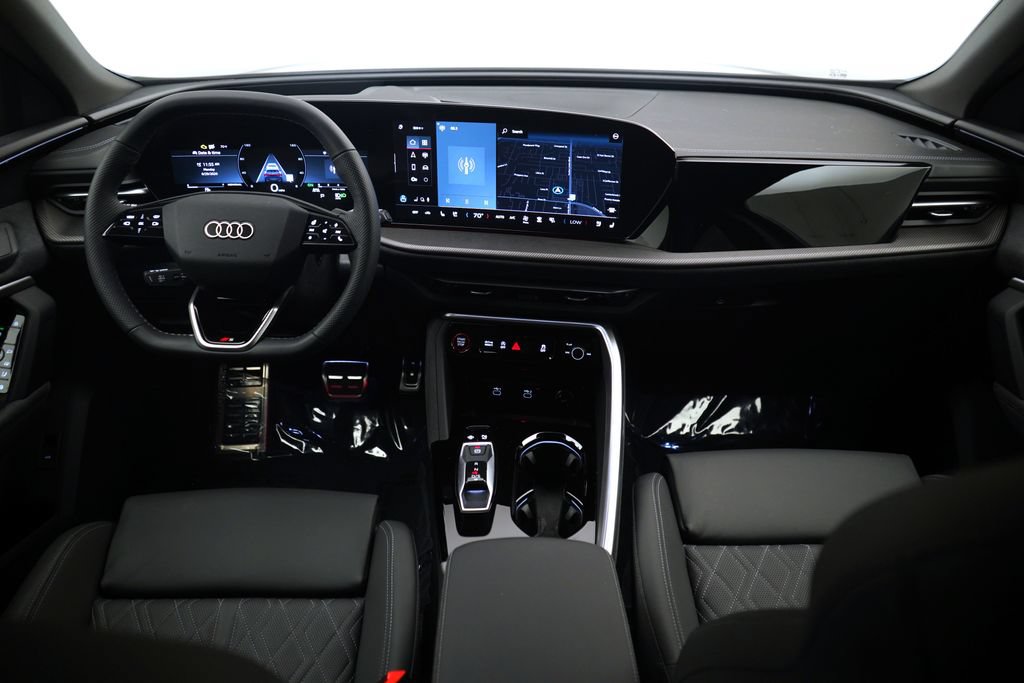 Used 2025 Audi SQ5 Premium Plus w/ Premium Plus Package AWD/4WD image 8
