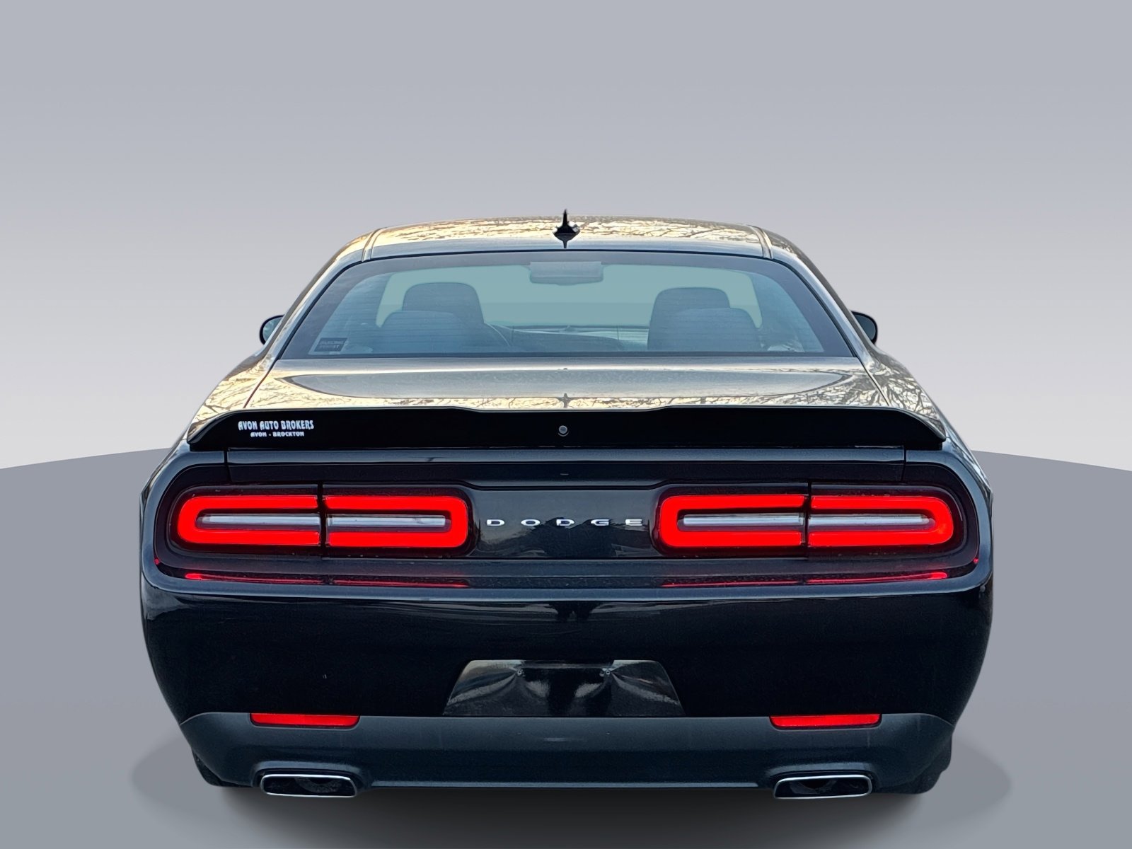 Used 2018 Dodge Challenger SXT w/ Sound Group image 4
