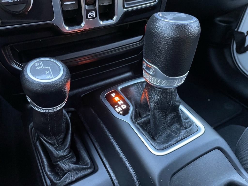 Used 2021 Jeep Wrangler Unlimited Sport image 18