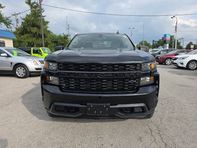 Used 2020 Chevrolet Silverado 1500 Custom w/ Custom Value Package image 8