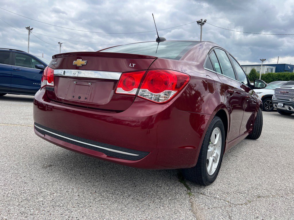 Used 2015 Chevrolet Cruze LT w/ RS Package image 23