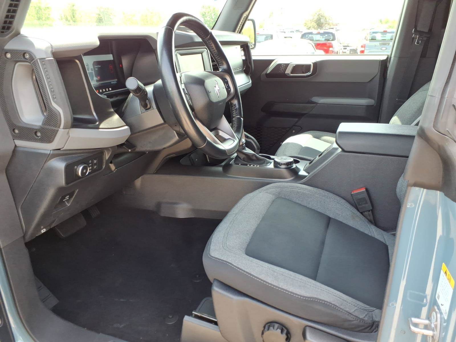 Used 2021 Ford Bronco Big Bend w/ Sasquatch Package AWD/4WD image 13