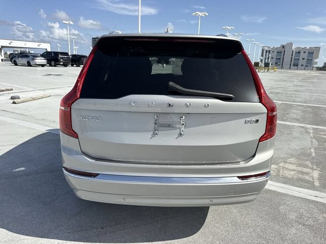 Used 2024 Volvo XC90 B5 Plus AWD/4WD image 25