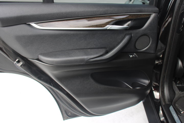 Used 2018 BMW X5 xDrive35i AWD/4WD image 14