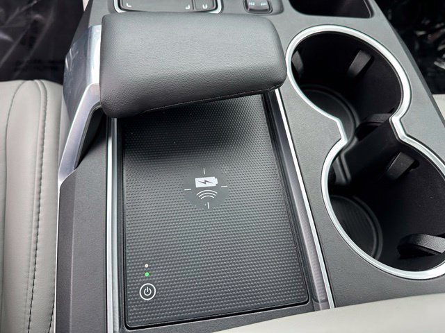 Used 2023 Acura MDX w/ Technology Package AWD/4WD image 28