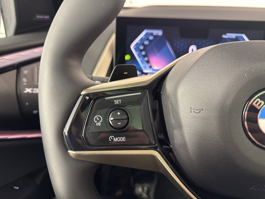 Used 2025 BMW X3 xDrive30i w/ Premium Package image 36