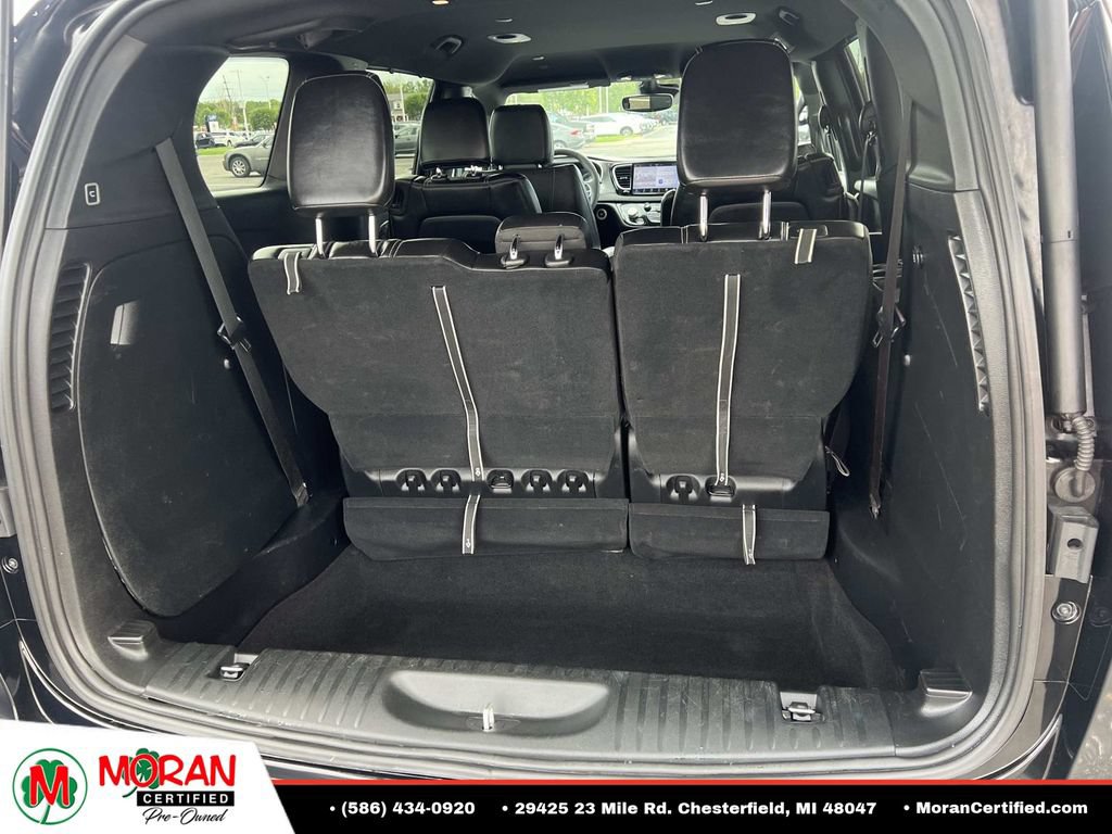 Used 2025 Chrysler Pacifica Select FWD image 11