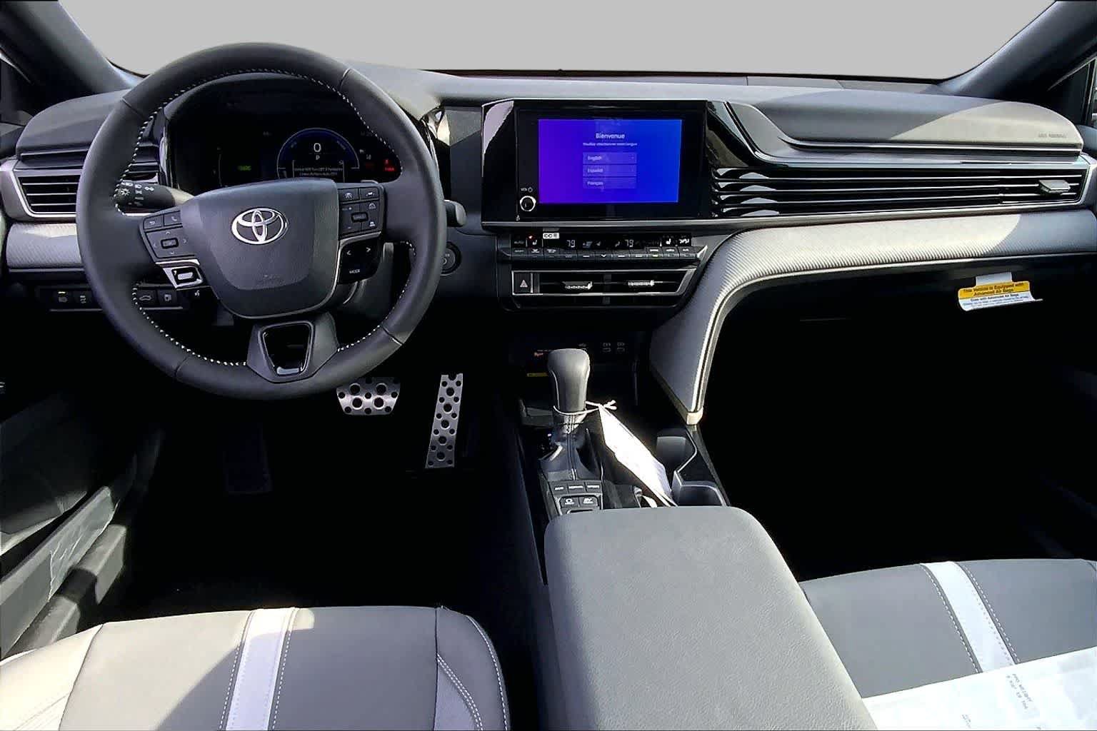 New 2026 Toyota Camry SE w/ Convenience Package AWD/4WD image 5