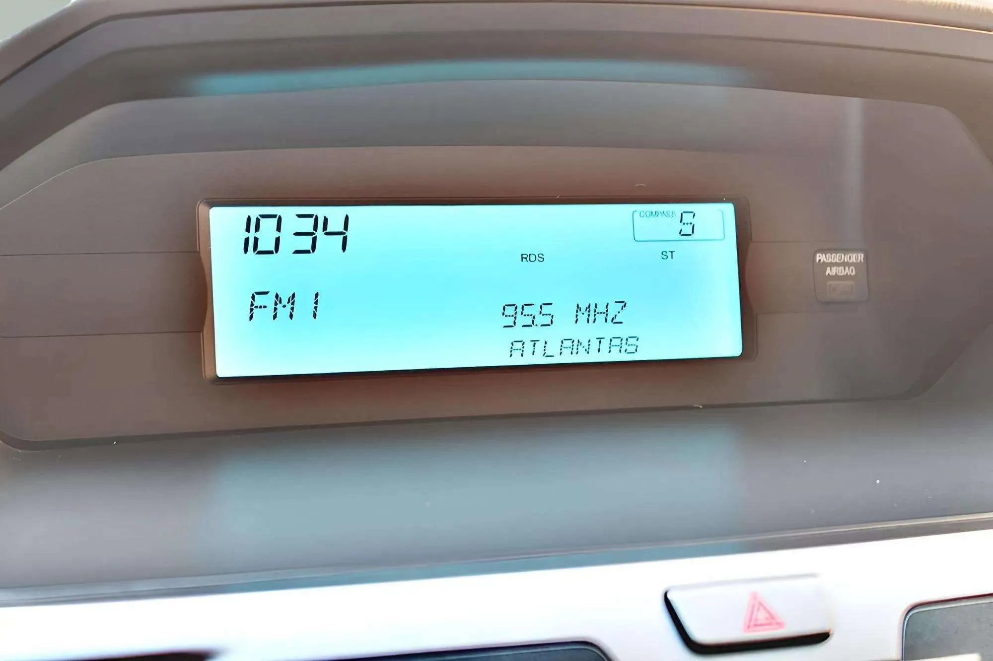 Used 2011 Honda Odyssey EX image 19