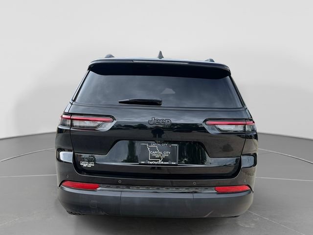 Used 2025 Jeep Grand Cherokee L Altitude AWD/4WD image 5