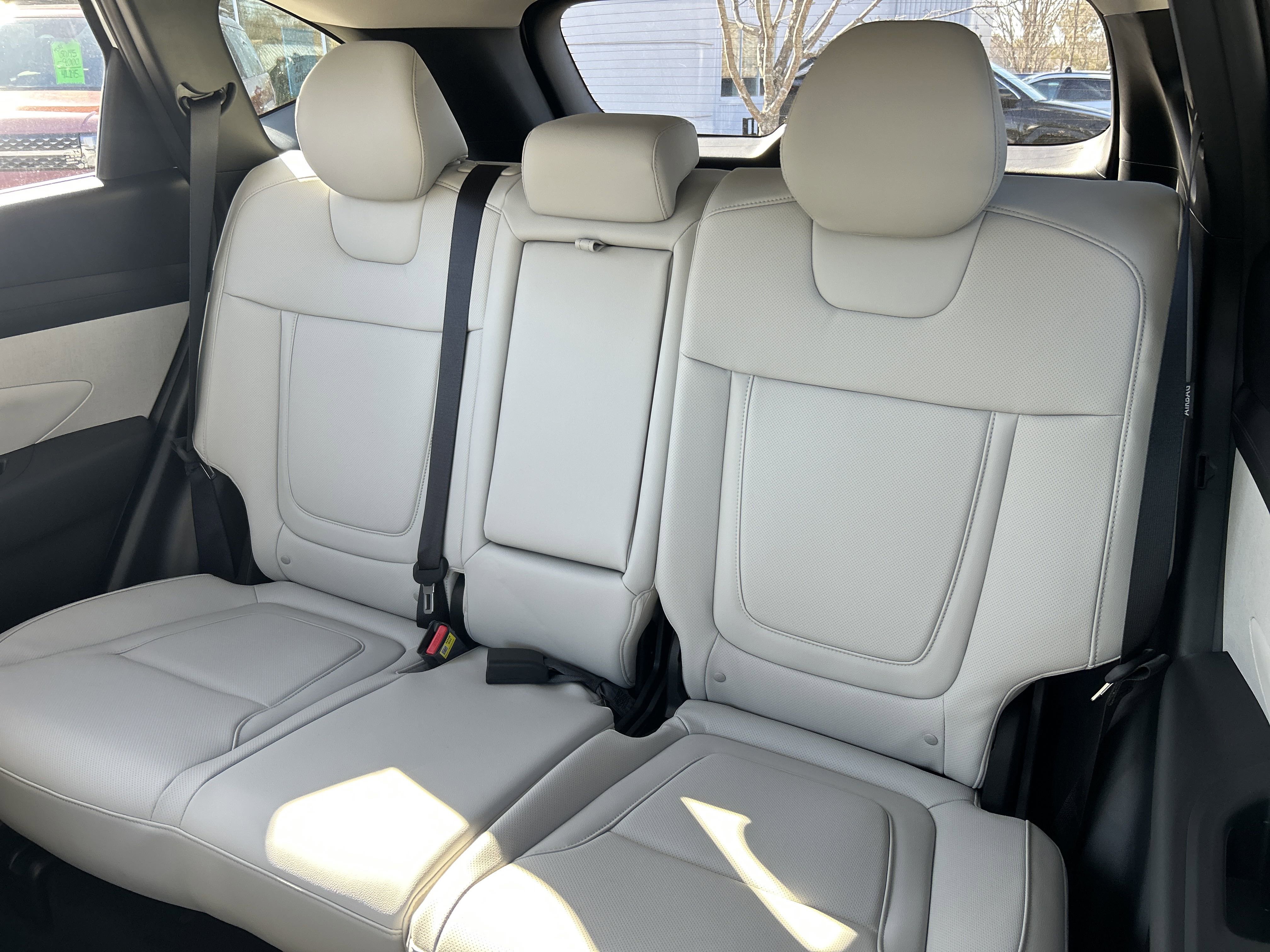 Used 2025 Hyundai Tucson SEL image 16