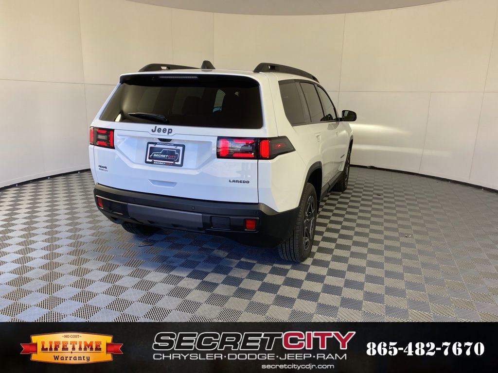 New 2026 Jeep Cherokee Laredo image 7