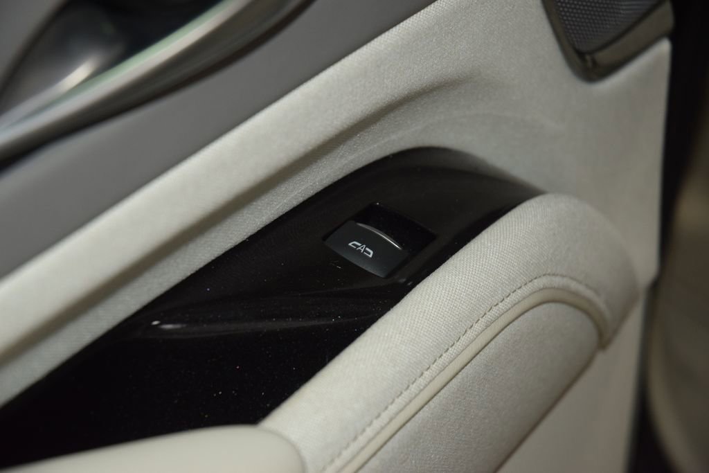 Used 2024 Cadillac Escalade ESV Sport Platinum w/ LPO, ONYX Package AWD/4WD image 47