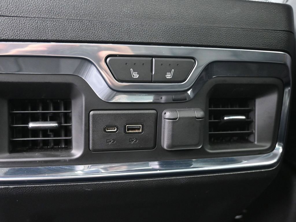 Used 2020 Chevrolet Silverado 1500 High Country image 31
