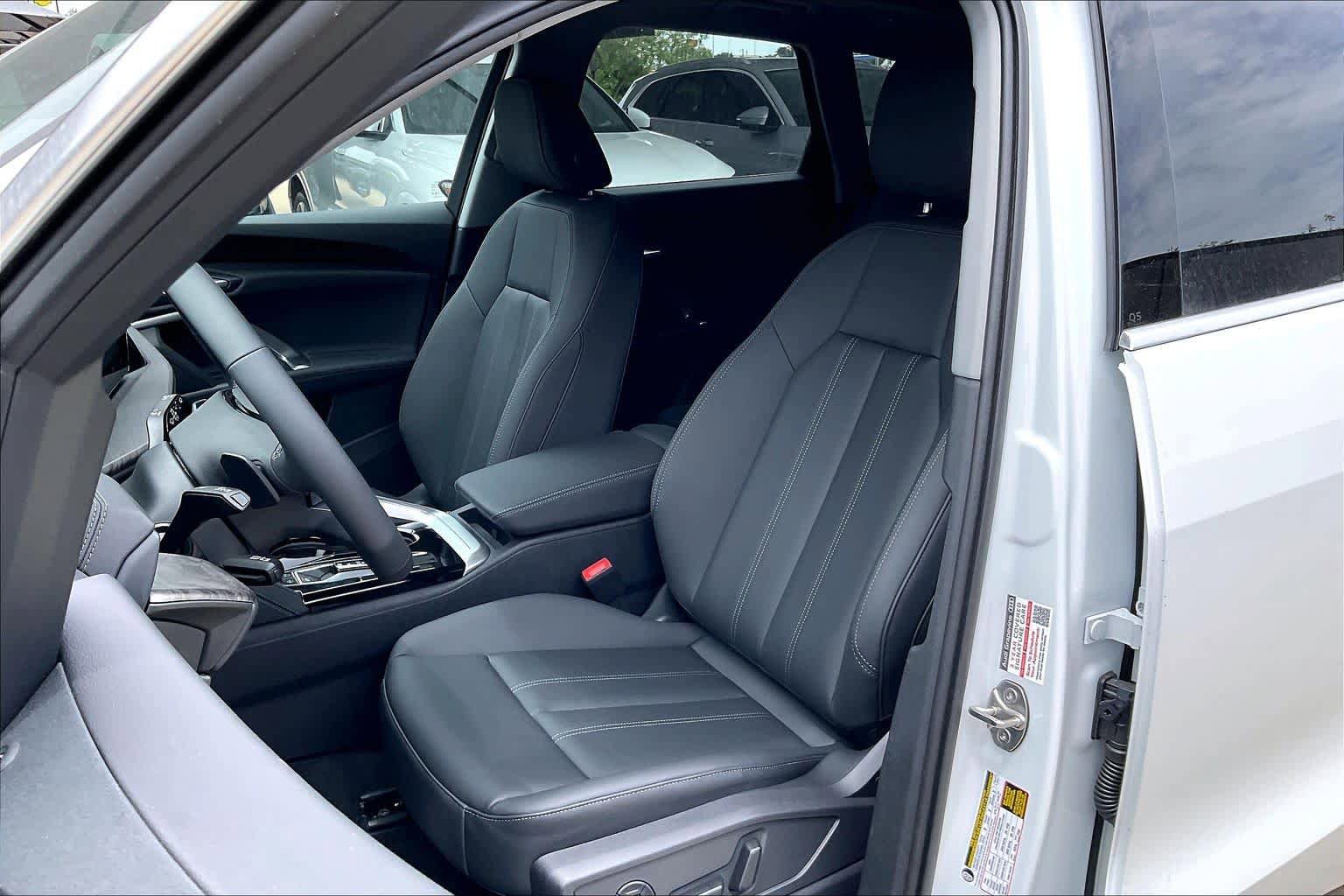 New 2026 Audi Q5 Premium AWD/4WD image 9