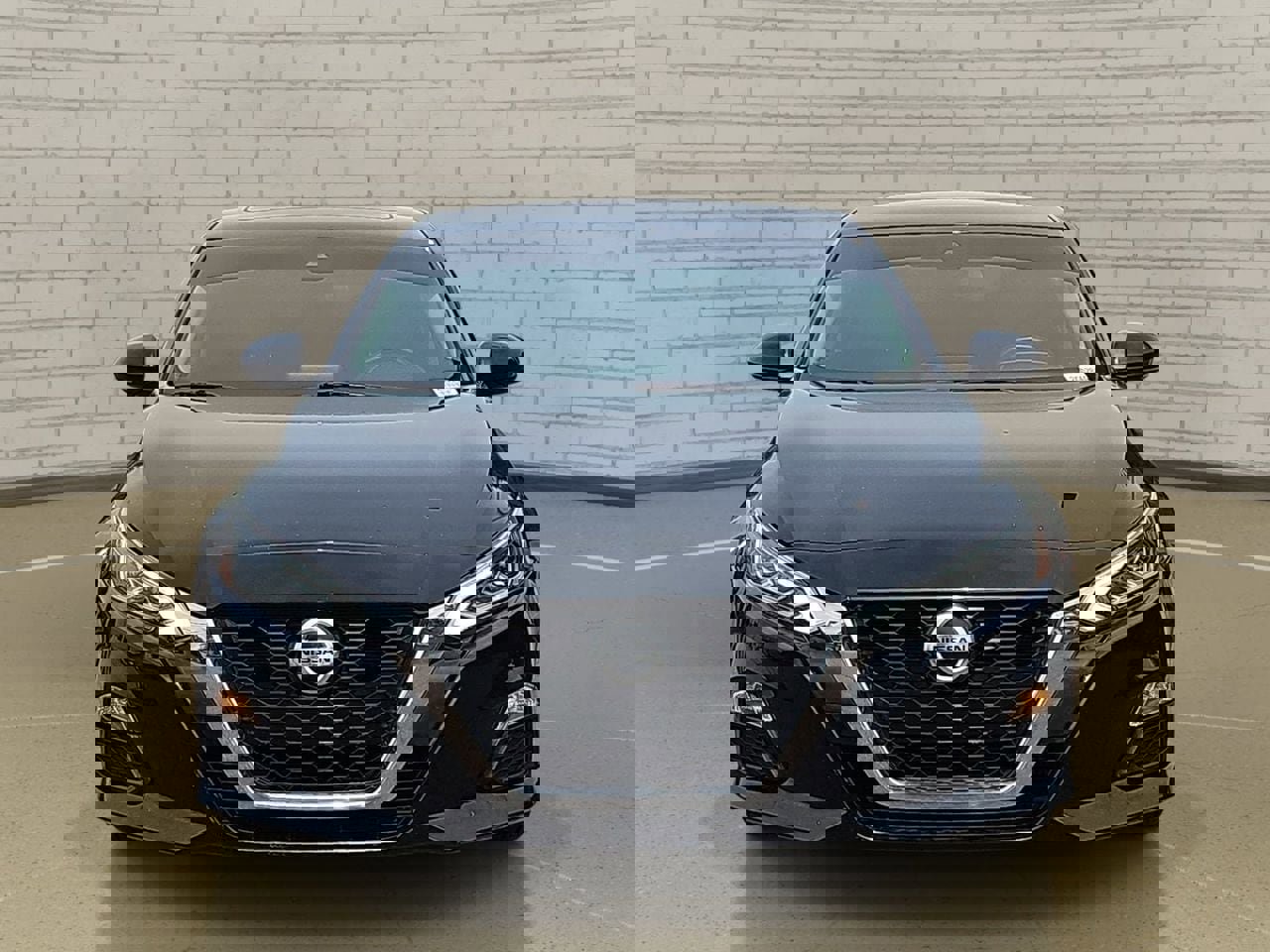 Certified 2022 Nissan Altima 2.5 SV w/ SV Premium Package FWD image 2