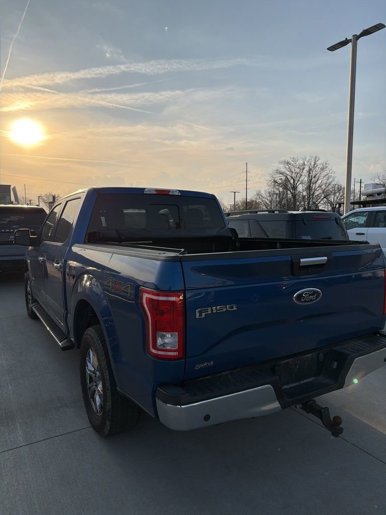 Used 2017 Ford F150 XLT w/ Equipment Group 302A Luxury image 5