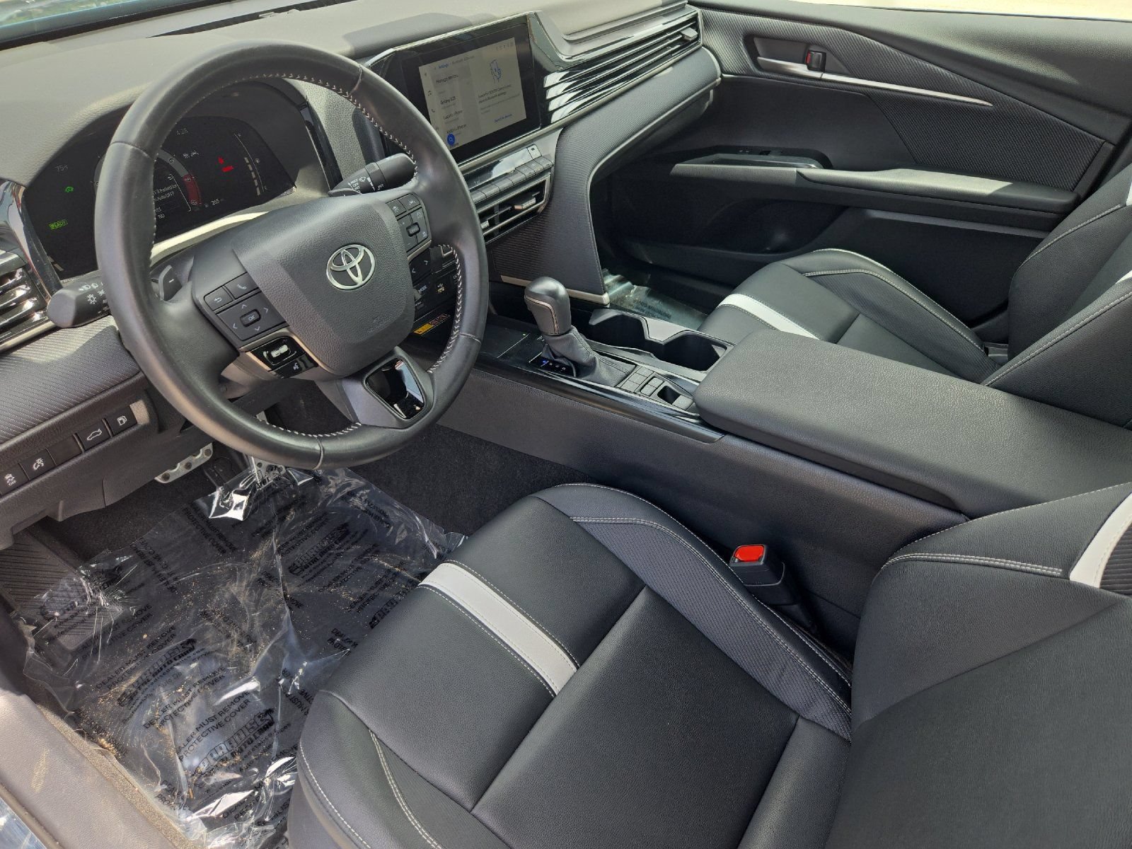 Certified 2025 Toyota Camry SE w/ Convenience Package FWD image 9