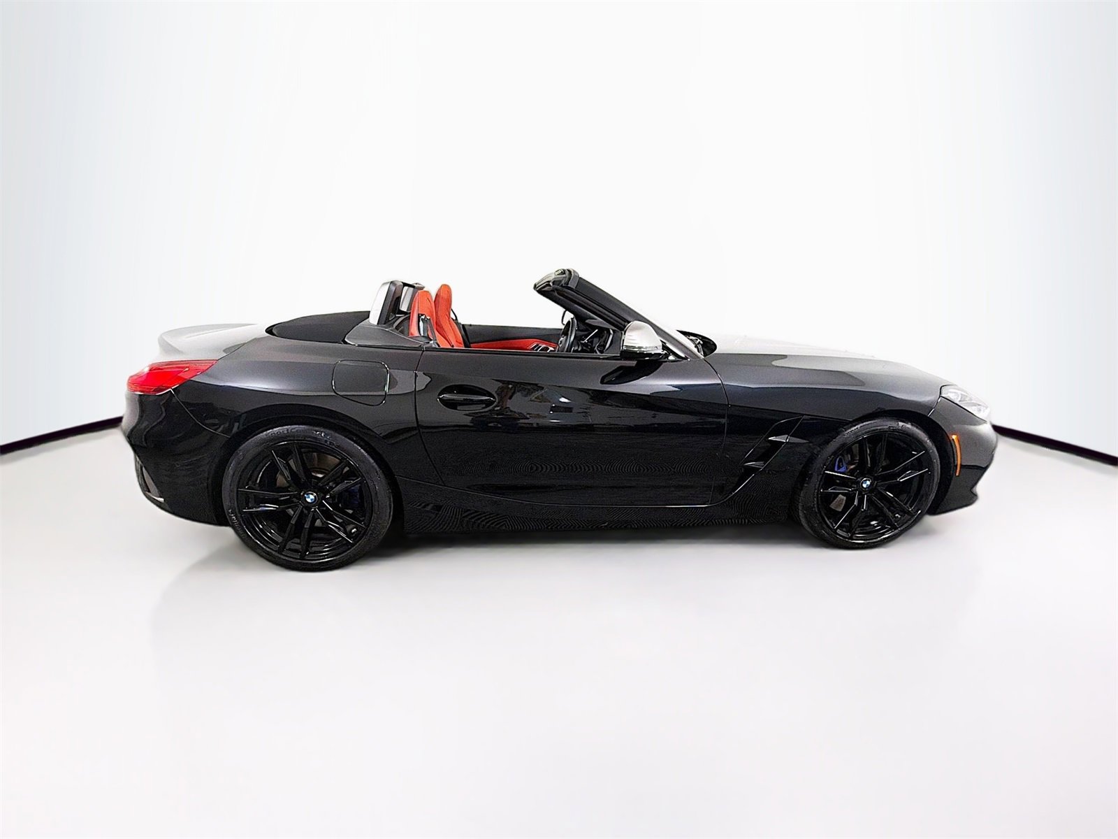 Used 2025 BMW Z4 M40i w/ Premium Package image 10