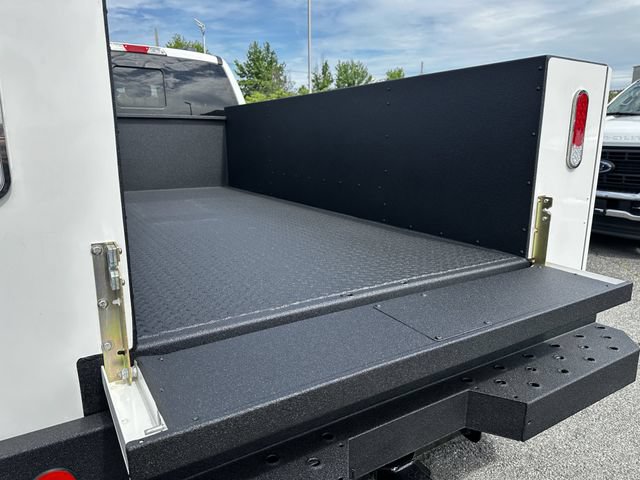 New 2024 Ford F350 XL w/ Snow Plow Prep Package AWD/4WD image 24