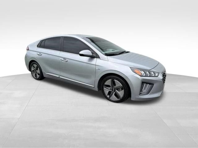 Used 2020 Hyundai Ioniq Limited FWD image 20