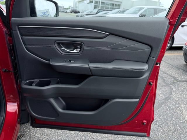 New 2026 Honda Pilot Touring image 18