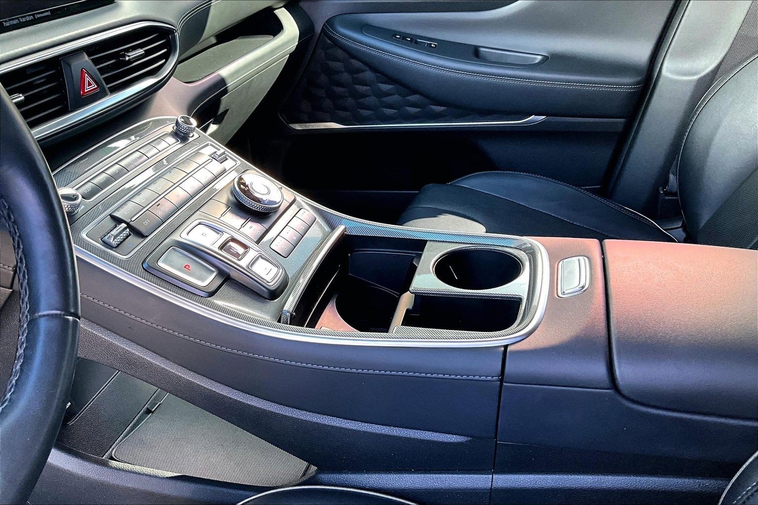 Used 2023 Hyundai Santa Fe Limited image 17