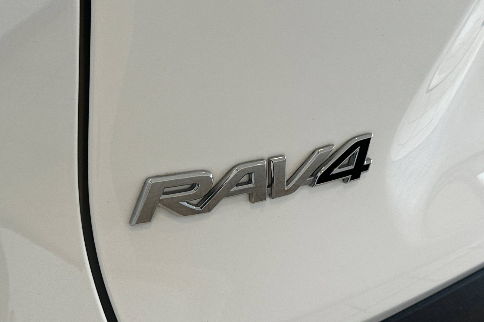 Certified 2021 Toyota RAV4 XLE AWD/4WD image 27