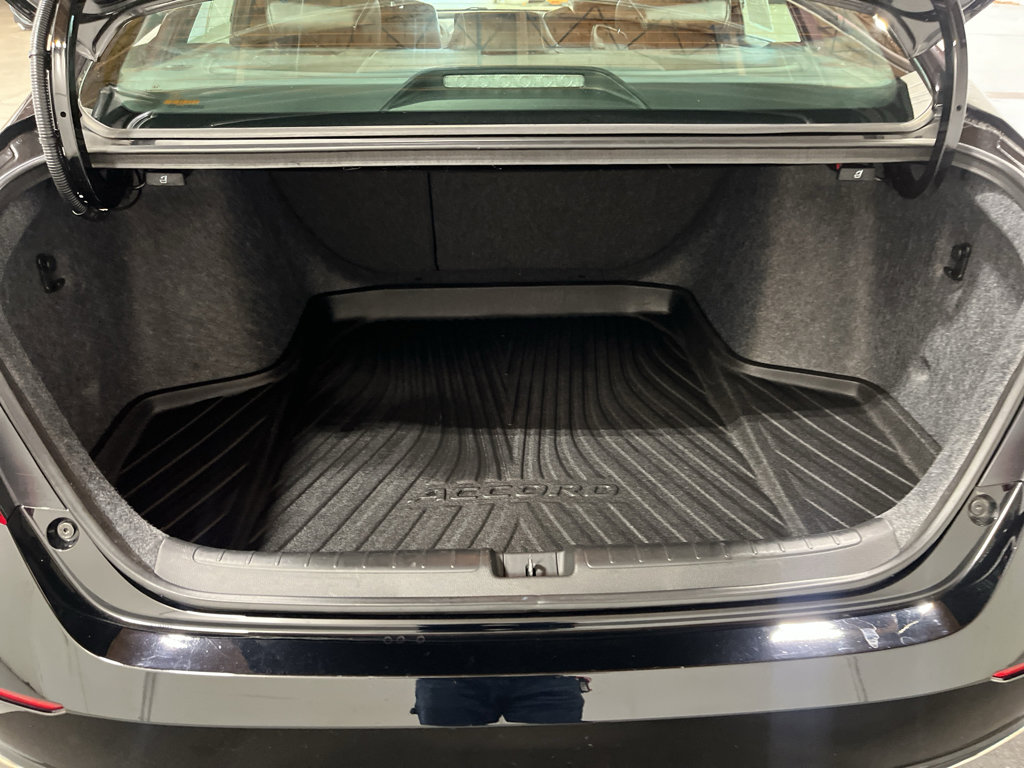 Used 2021 Honda Accord Sport image 8